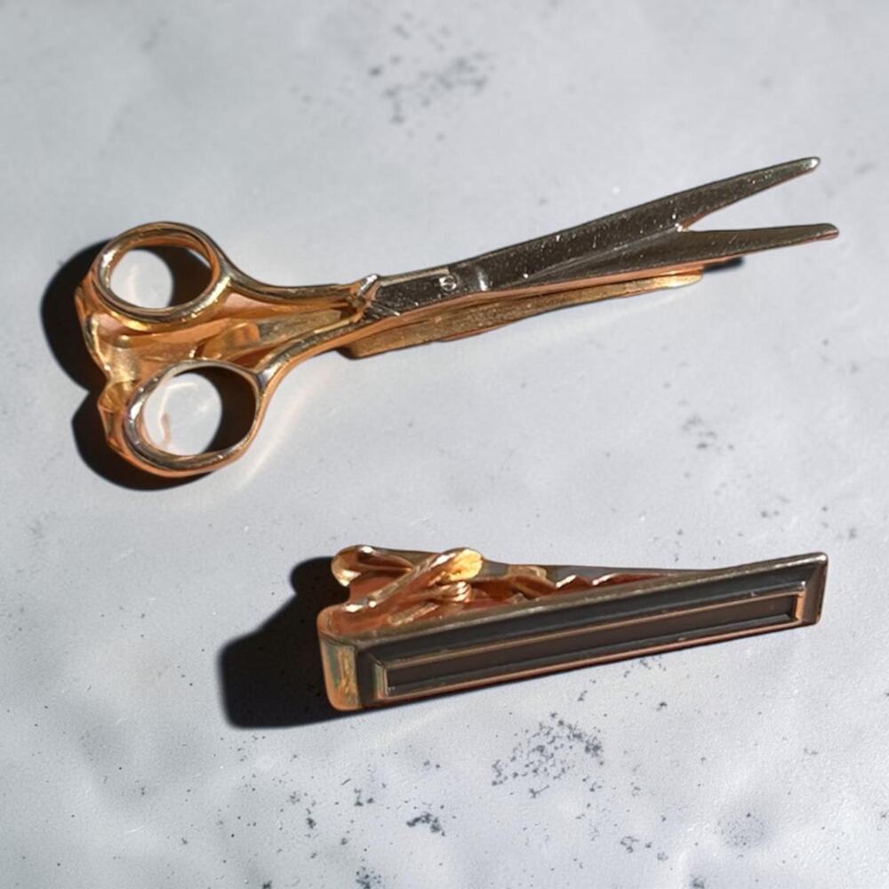 VTG Swank Signed Tie Clip Lot Gold Tone Scissors Mid Century Modern MCM Bar Set